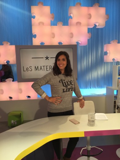 Carole Tolila les maternelles sweat shirt live is life
